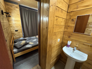 Отель Лукино