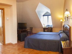 Hospedium Hotel Los Lanceros