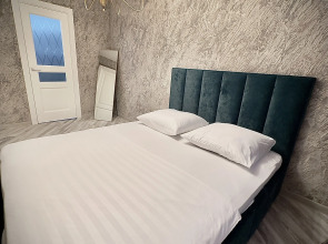 Апартаменты на Московском 77