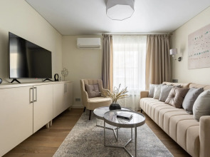 Апартаменты LetYourFlat Opera