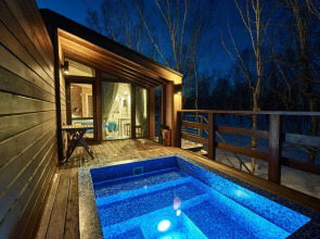 Парк-отель Камчатка Форест Лодж