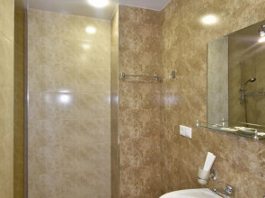 Апартаменты RentInnYerevan 16 Yeznik Koghbatsi Street