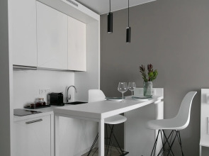 Апартаменты MyhomeYourhome на Салова 61