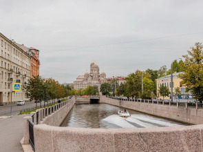 Квартира Magic Modern у метро Петроградская