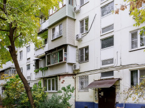 Квартира Green FOX с большой спальней и кухней в самом центре города