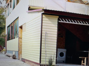 Дом с Енотами  Надежда