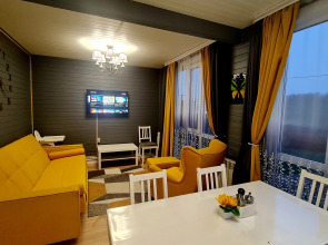 Частный дом Желтый Зал