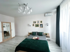 Апартаменты с Ремонтом на Батурина 141