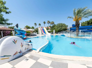 Отель Riverside Garden resort