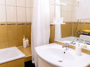 Апартаменты Евродвушка в центре города Сеть ЙоХоум