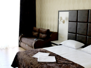 Отель Кристалл