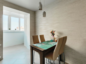 Апартаменты на Крайнова 3А