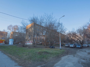 Апартаменты Октябрьской революции