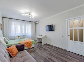 Квартира яркая рядом с Ривьерой и Татнефть ареной