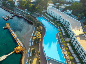 Отель Blue Dreams Resort