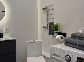 Квартира BestHome Евродвушка стильная светлая в центре города