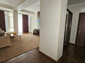 Отель Grand Turon Plaza