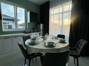 Вилла Небо с Подогреваемым Бассейном и Сауной