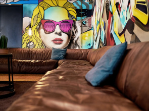 Отель the Match