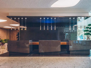 Отель Carine Kumbor Superior