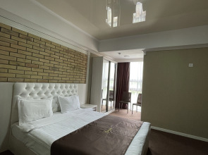 Отель Vzmorie De Luxe