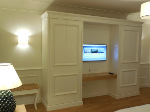 Отель MARECHIARO