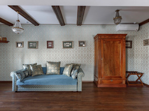 Отель Империал