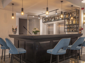 Vivid Blue Serenity Resort