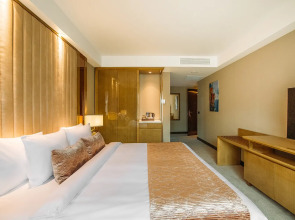 Отель Marjan Plaza