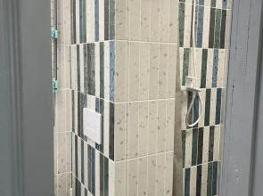 Апартаменты Sokol на набережной в пешей доступности к самому центру