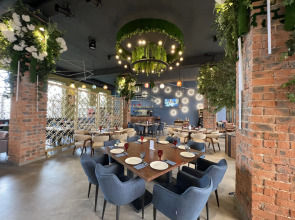 Гостиница Чайка