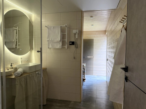 Частный дом Уютный А-фрейм Поле с баней и чаном