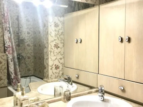 Апартаменты Элитные Апартаменты с Видом на Кремль и Реку на Меридианной 2 Версаче