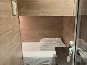 Хостел на Буженинова