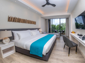 Отель Sky Beach