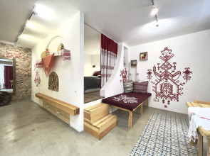 Апартаменты Яркие Апартаменты рядом с Дворцовой площадью