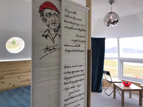 Глэмпинг Воробьевы горы на Байкале