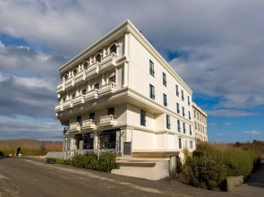 Nenessa Airport Hotel