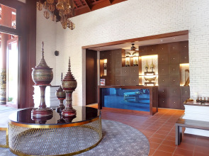 Отель Aksorn Rayong The Vitality Collection