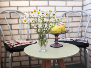 Квартира Garnet Apartments Уют