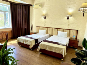 Отель Retro Palace