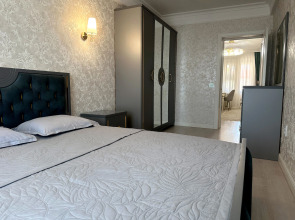 Апартаменты "Эленика" Двухкомнатные в Махачкале с видом на озеро