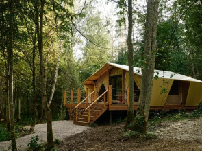 Кемпинг Лембо