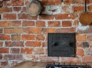 Апартаменты Яркий Лофт с видом на крыши