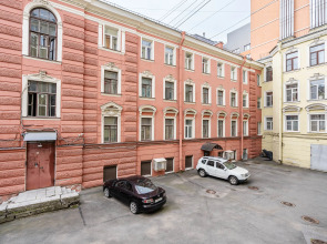 Квартира Уютная студия с дизайнерским ремонтом