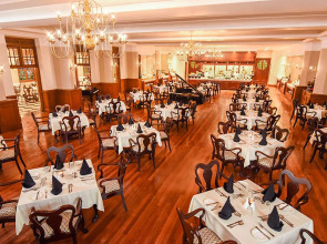 Отель Grand Hotel Nuwara Eliya