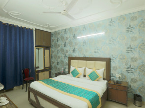 Отель Airport Mayank Residency