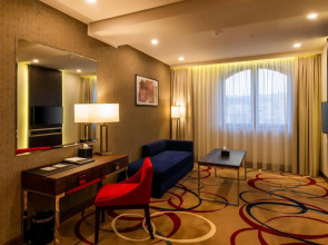 Отель Ramada and Suites by Wyndham Yerevan