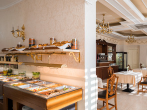 Отель «Моцарт»