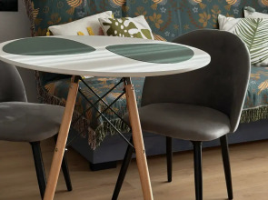 Апартаменты в Центре Города с Видом на Гору